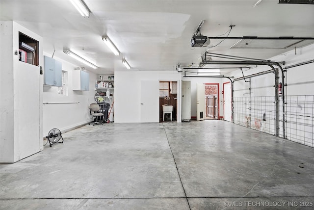 10672 E Canyon Oaks Ct, Claremore, OK 74017 - garage with a garage door opener and electric panel