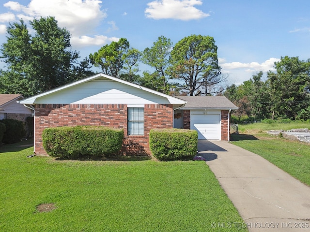 126 Birch Dr, Mannford, OK 74044 - single story home featuring concrete driveway, brick siding, and a front lawn