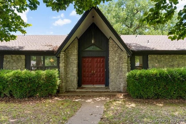 12725 S 168th E Ave, Broken Arrow, OK 74011 - entrance to property featuring stone siding and a shingled roof