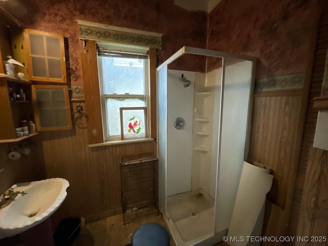 1225 S Quaker Ave, Tulsa, OK 74120 - bathroom featuring a stall shower and a sink