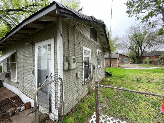 1225 S Quaker Ave, Tulsa, OK 74120 - view of property exterior