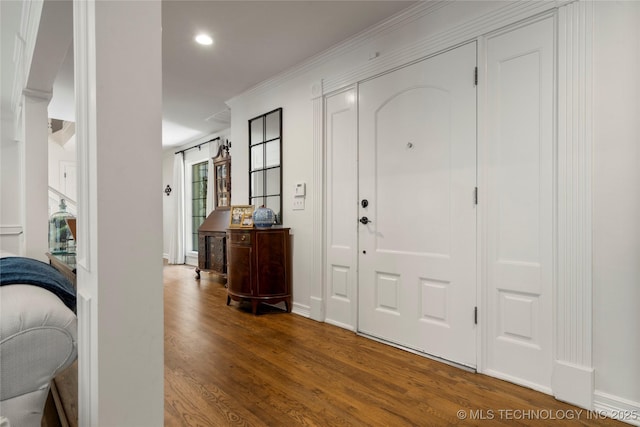 6530 E 106th St, Tulsa, OK 74133 - entrance foyer with wood finished floors, crown molding, and recessed lighting