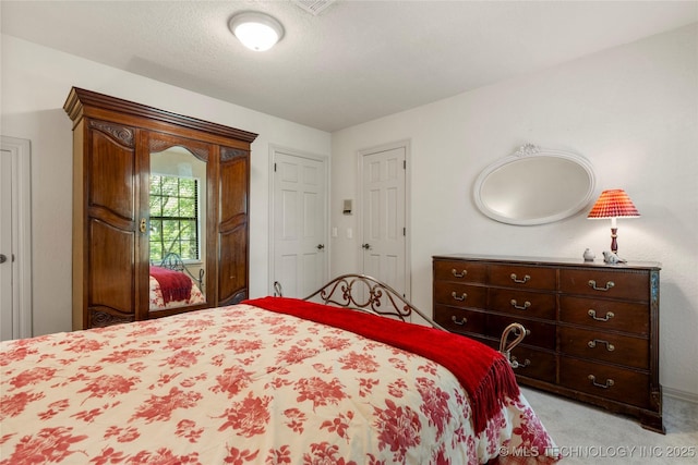 6530 E 106th St, Tulsa, OK 74133 - bedroom with light colored carpet