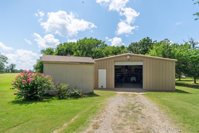 1605 N Skinner Ave, Drumright, OK 74030 - view of outdoor structure with driveway
