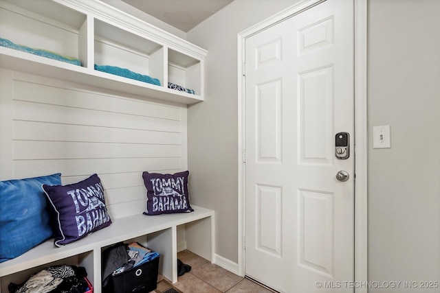 4207 S 69th W Ave, Tulsa, OK 74107 - mudroom featuring tile patterned floors and baseboards