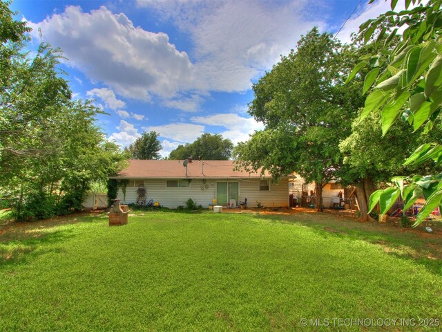 6330 Norman Ave, Oklahoma City, OK 73122 - view of yard