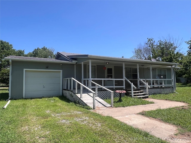 718 6th St, Kiowa, OK 74553 - photo 2
