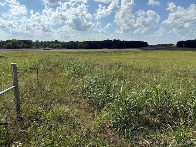 18208 W Grandview Rd, Tahlequah, OK 74464