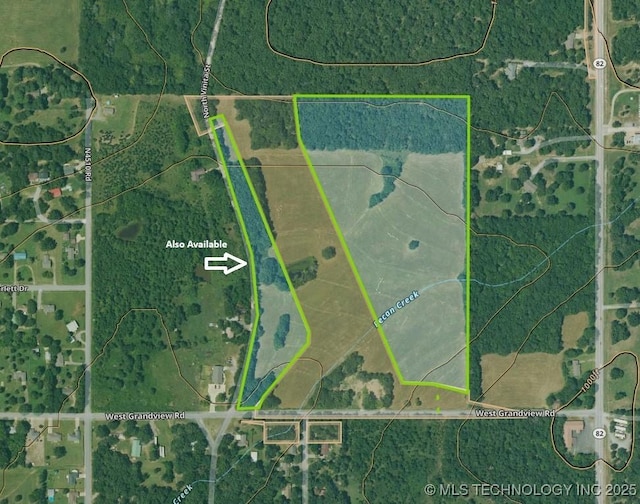 18208 W Grandview Rd, Tahlequah, OK 74464