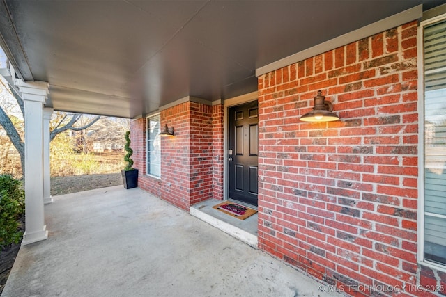 4704 W 88th St, Tulsa, OK 74132 - view of covered porch