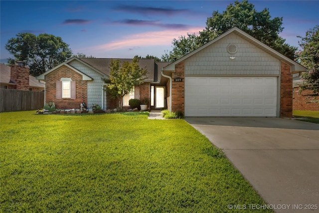 609 Foltz Ln, Muskogee, OK 74403 - photo 1
