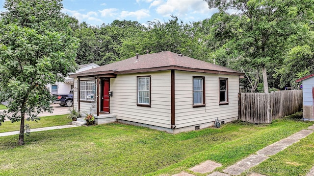 1412 Healdton Blvd, Ardmore, OK 73401 - view of front facade with roof with shingles