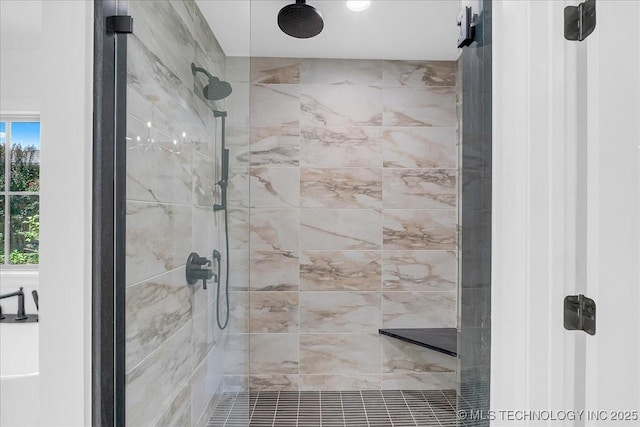 4155 S Birmingham Pl, Tulsa, OK 74105 - full bathroom featuring a tile shower