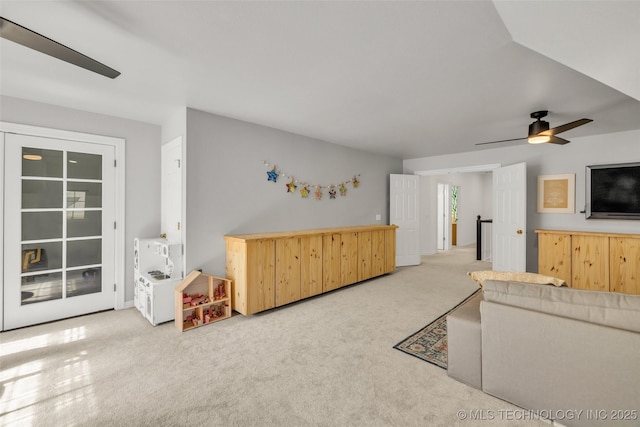 5414 E 109th Pl, Tulsa, OK 74137 - carpeted living room with ceiling fan