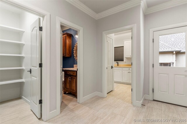 4620 E 108th Pl S, Tulsa, OK 74137 - hall with crown molding and baseboards