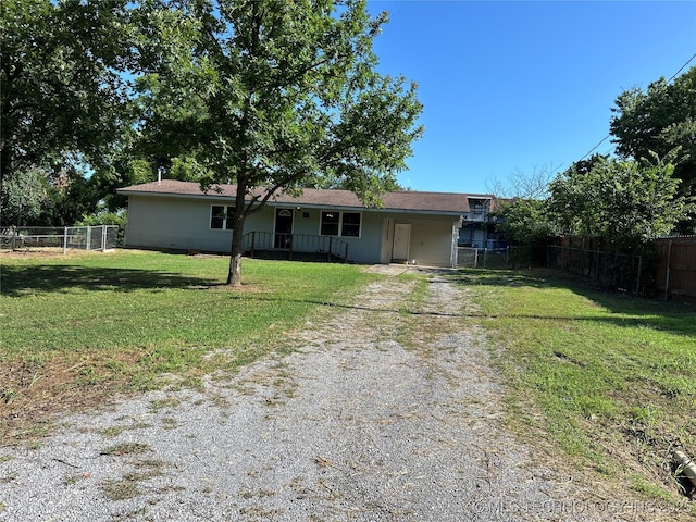 420 SE Monroe Ave, Krebs, OK 74501 - photo 1