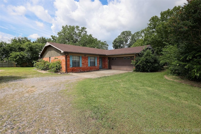 1019 Cedar Dr, Sulphur, OK 73086 - photo 1