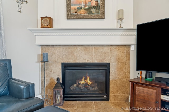 12432 S 101st E Ave, Bixby, OK 74008 - detailed view of a tiled fireplace