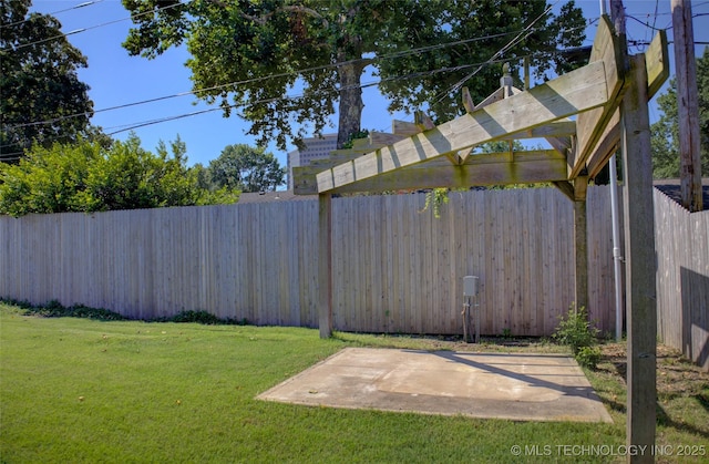 4424 E 59th Pl S, Tulsa, OK 74135 - view of yard with a patio and a pergola