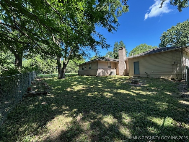 4905 S Columbia Ave, Tulsa, OK 74105 - view of fenced backyard