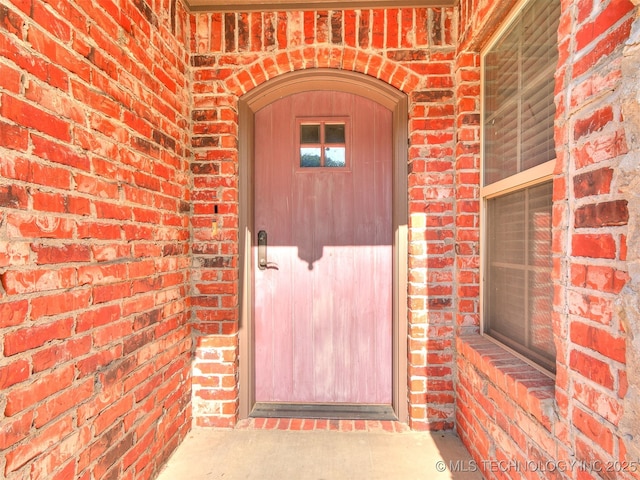 9314 S 76th E Ave, Tulsa, OK 74133 - view of exterior entry with brick siding