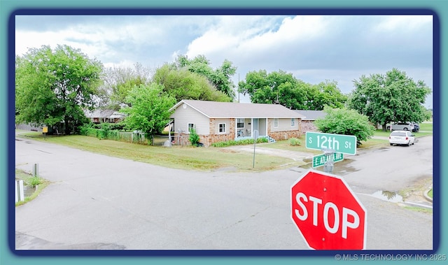 1201 E Atlanta Ave, Davis, OK 73030 - photo 1