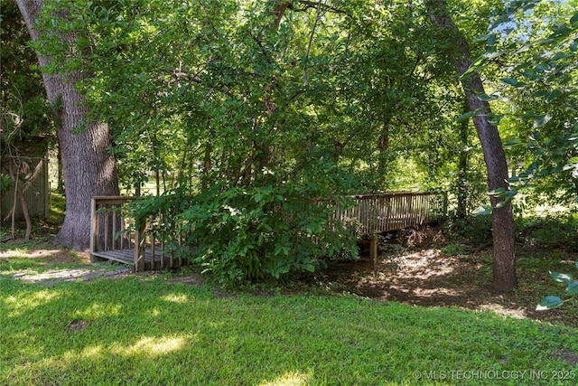 4135 S Zunis Ave, Tulsa, OK 74105 - view of green lawn