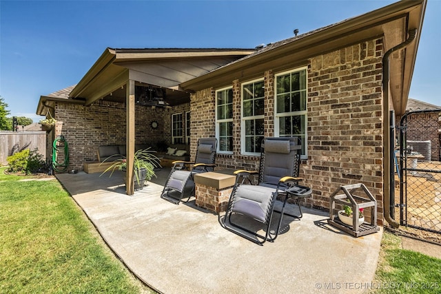 1116 W Fargo Dr, Broken Arrow, OK 74012 - view of patio with a gate