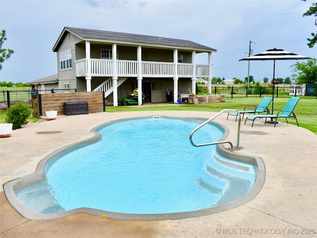 71279 S 270th Rd, Wagoner, OK 74467 - view of swimming pool with stairway and a patio