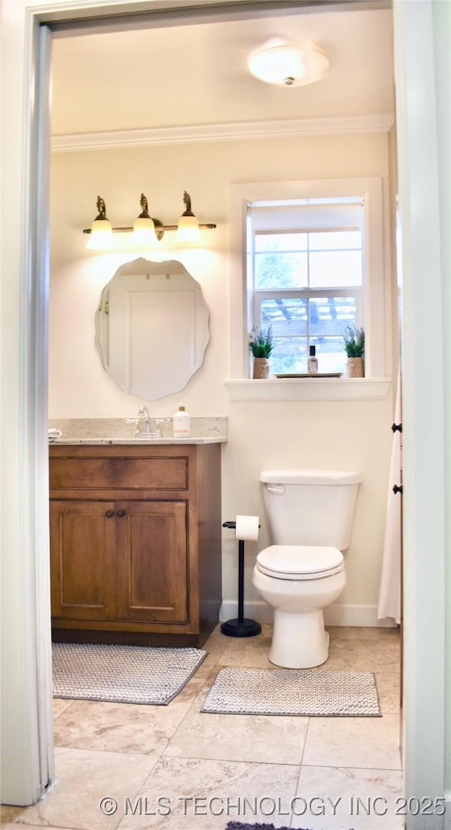 71279 S 270th Rd, Wagoner, OK 74467 - bathroom featuring vanity, crown molding, and tile patterned flooring