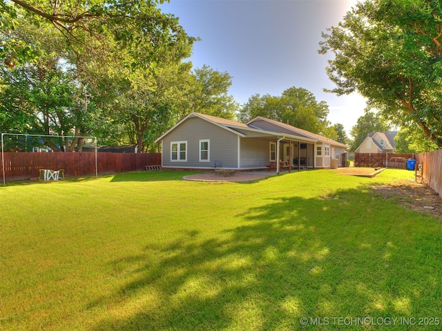 4004 S Sycamore Ave, Broken Arrow, OK 74011 - view of fenced backyard