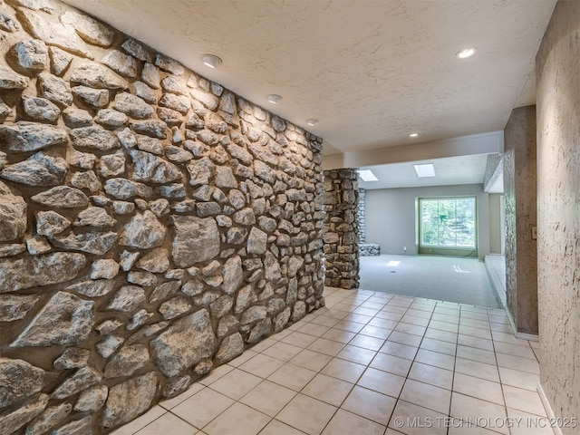 5704 E 65th St, Tulsa, OK 74136 - tiled spare room featuring recessed lighting and a textured ceiling