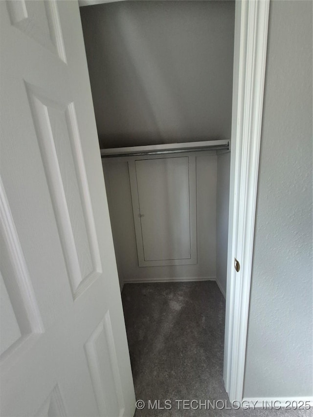 2200 SW Wolf Run Ct, Claremore, OK 74019 - view of closet
