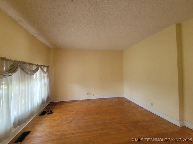 70 E Washington, Krebs, OK 74501 - photo 4
