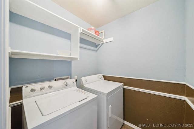 11691 N 193rd E Ave, Collinsville, OK 74021 - laundry area featuring washer and dryer