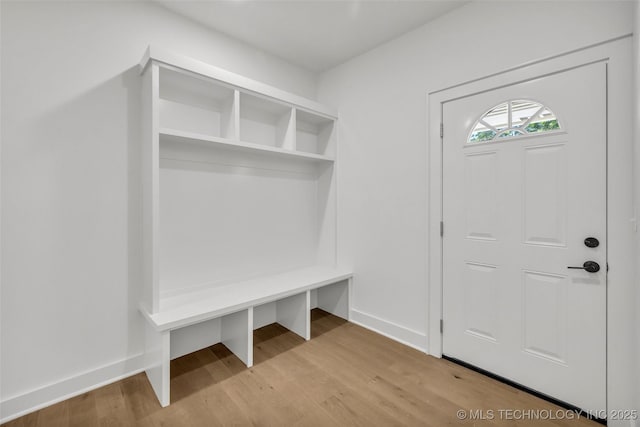 1524 N Main St, Tulsa, OK 74106 - mudroom featuring wood finished floors and baseboards