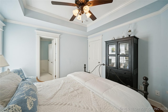 8002 E Galveston Pl, Broken Arrow, OK 74014 - bedroom with a tray ceiling, ornamental molding, and ceiling fan