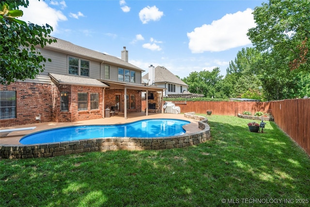 5428 E 88th St, Tulsa, OK 74137 - view of swimming pool featuring a fenced backyard, a diving board, and a patio area