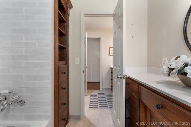 4146 S Birmingham Pl, Tulsa, OK 74105 - full bath featuring vanity