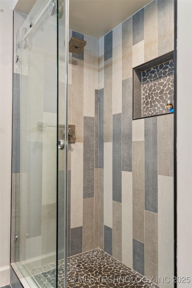 3918 S Evanston Ave, Tulsa, OK 74105 - bathroom featuring a stall shower