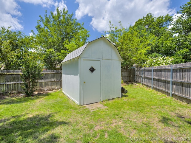 5610 S 75th E Pl, Tulsa, OK 74145 - view of shed featuring a fenced backyard