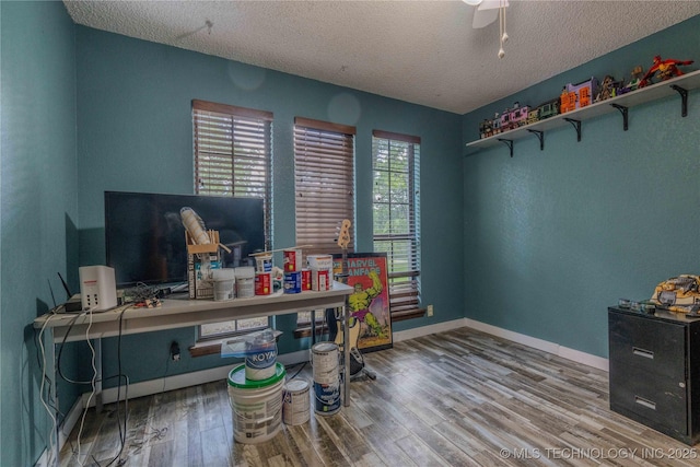 920 Ridge Oak Rd, Sapulpa, OK 74066 - office featuring wood finished floors and a textured ceiling