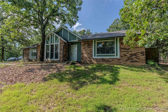 920 Ridge Oak Rd, Sapulpa, OK 74066 - view of front facade featuring brick siding