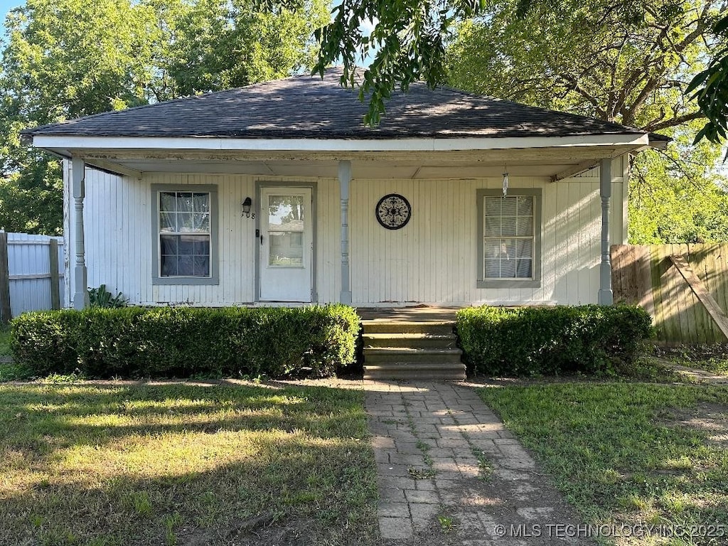 108 E E Ct, Mcalester, OK 74501 - photo 1