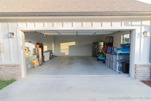 11940 County Road 3513, Ada, OK 74820 - garage featuring driveway