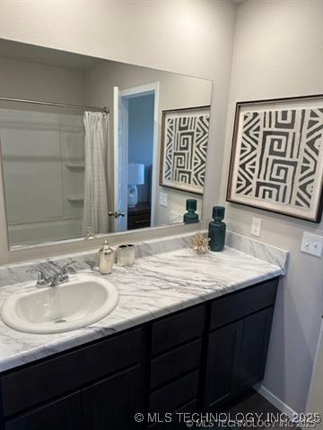 8308 E Oakland St, Broken Arrow, OK 74014 - full bath with vanity and curtained shower