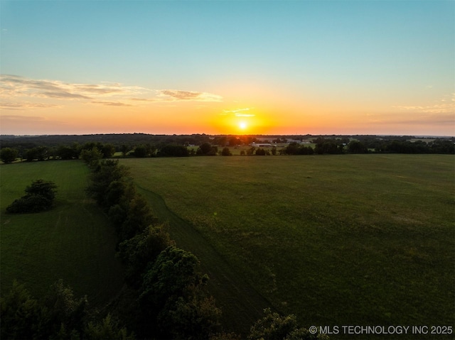 17022 W Grandview Rd, Tahlequah, OK 74464