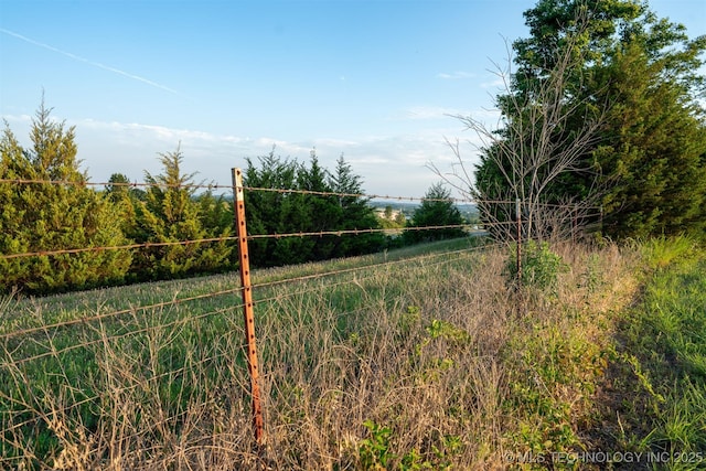 17022 W Grandview Rd, Tahlequah, OK 74464