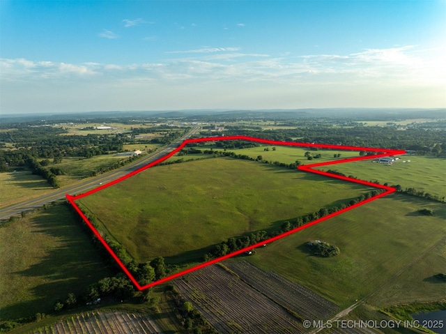 17022 W Grandview Rd, Tahlequah, OK 74464