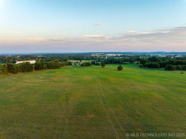 17022 W Grandview Rd, Tahlequah, OK 74464